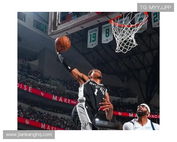 文班昨日数据确认29分11篮板9盖帽首节一次干扰未计入统计引发讨论