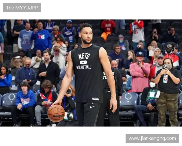 西蒙斯与普理查德联手发威半场三分雨助力球队28分狂潮